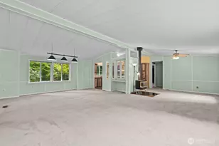 15404 SE 302nd St, Kent, WA 98042 - Photo 3