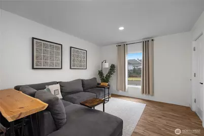 206 Hewitt Avenue, Bremerton, WA 98337 - Photo 5
