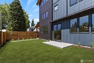 510 N 92nd St, Seattle, WA 98103 - Photo 5