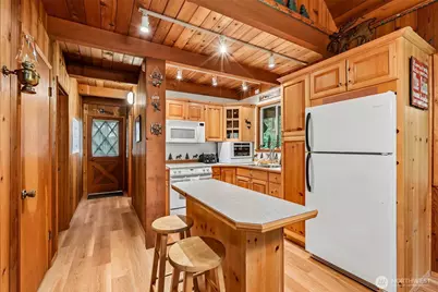 76114 NE 122nd Street, Skykomish, WA 98288 - Photo 11