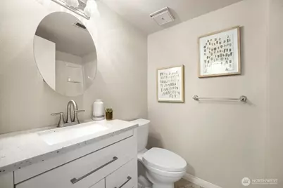 10634 Glen Acres Drive S, Seattle, WA 98168 - Photo 21