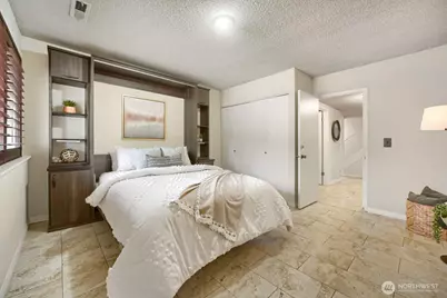 10634 Glen Acres Drive S, Seattle, WA 98168 - Photo 17