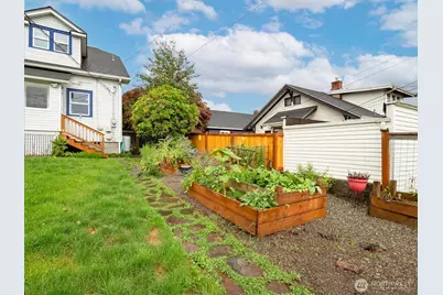 3607 Hoyt Avenue, Everett, WA 98201 - Photo 31