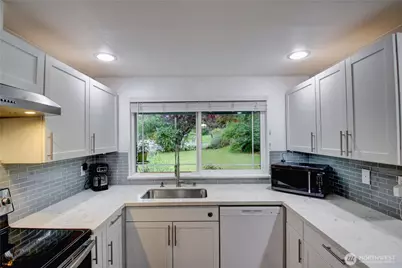 4722 197th Place NE, Arlington, WA 98223 - Photo 9