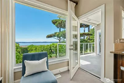 5404 Lake Washington Boulevard NE #B, Kirkland, WA 98033 - Photo 9
