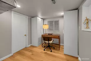 5704 35th Ave NE, Seattle, WA 98105 - Photo 19