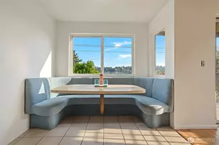 2625 13th Ave W, Seattle, WA 98119 - Photo 9