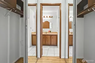 2625 13th Ave W, Seattle, WA 98119 - Photo 19