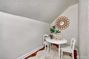 2409 E Alder St, Seattle, WA 98122 - Photo 23