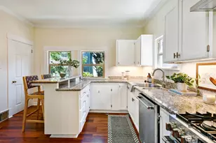2409 E Alder St, Seattle, WA 98122 - Photo 13