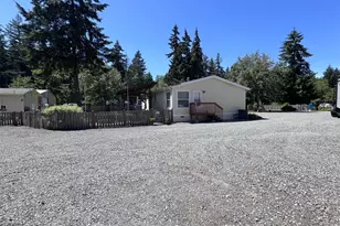 12712 202nd St E, Graham, WA 98338 - Photo 3