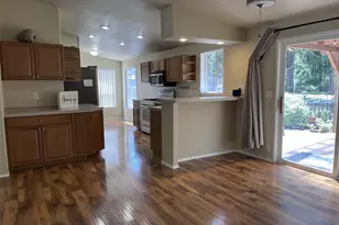 12712 202nd St E, Graham, WA 98338 - Photo 11