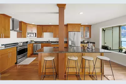 1221 Harbor Avenue SW #402-3, Seattle, WA 98116 - Photo 9