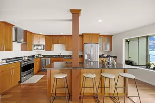 1221 Harbor Ave SW, Seattle, WA 98116 - Photo 9