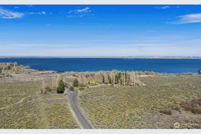 8439 SE Desert Greens Lp, Othello, WA 99344 - Photo 13