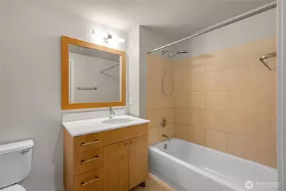 81 Clay Street #326, Seattle, WA 98121 - Photo 7