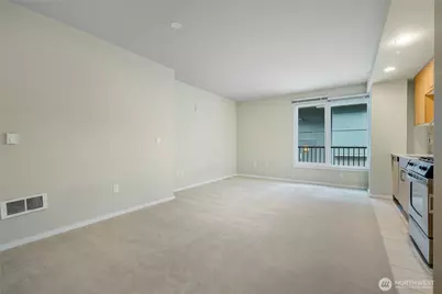 81 Clay Street #326, Seattle, WA 98121 - Photo 3