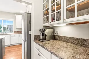 8218 NE 187th Way, Kenmore, WA 98028 - Photo 9