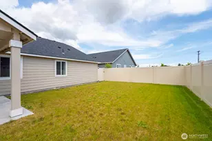 1013 W Maple Dr, Moses Lake, WA 98837 - Photo 33