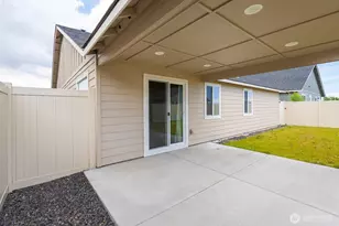 1013 W Maple Dr, Moses Lake, WA 98837 - Photo 29