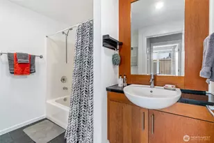 2721 1st Ave, Seattle, WA 98121 - Photo 15