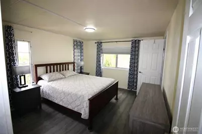 920 Cottonwood Drive, Enumclaw, WA 98022 - Photo 11