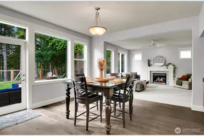 6214 Douglas Avenue SE, Snoqualmie, WA 98065 - Photo 13