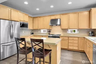 6214 Douglas Ave SE, Snoqualmie, WA 98065 - Photo 9