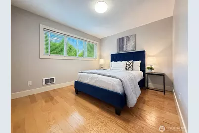 731 Broadway E #301, Seattle, WA 98102 - Photo 21