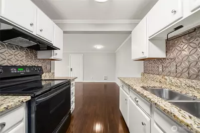 16817 Larch Way #G104, Lynnwood, WA 98037 - Photo 13