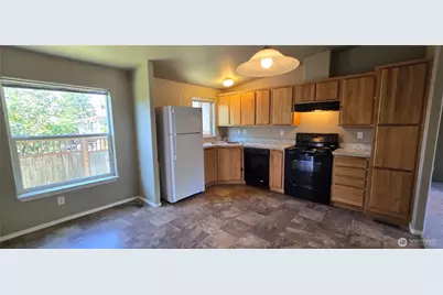 532 E 6th Street, Port Angeles, WA 98362 - Photo 7