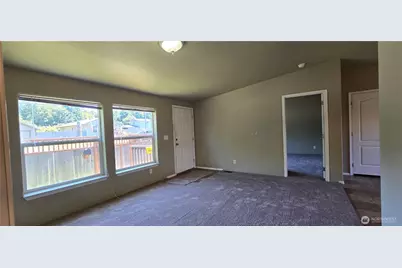 532 E 6th Street, Port Angeles, WA 98362 - Photo 5