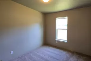 532 E 6th St, Port Angeles, WA 98362 - Photo 17