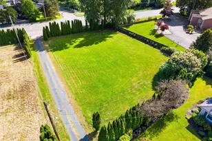 10311 Lundeen Park Way, Lake Stevens, WA 98258 - Photo 3