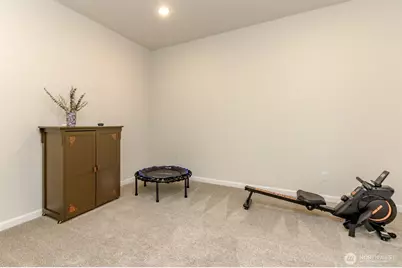12104 126th Avenue Ct E, Puyallup, WA 98374 - Photo 35
