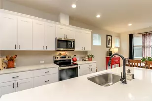 12104 126th Ave Ct E, Puyallup, WA 98374 - Photo 9