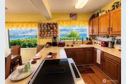 33524 Highway 97 #A, Oroville, WA 98844 - Photo 11