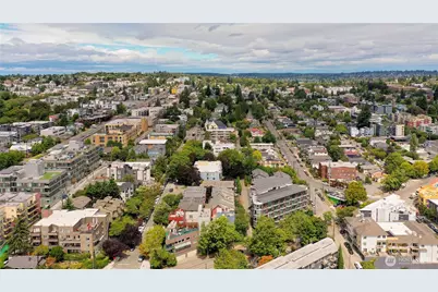 3812 Whitman Avenue N, Seattle, WA 98103 - Photo 33
