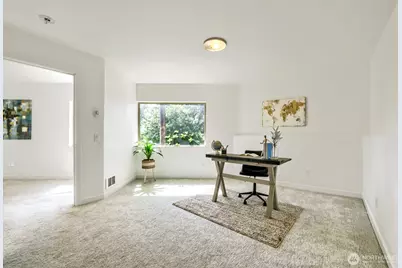 3812 Whitman Avenue N, Seattle, WA 98103 - Photo 5