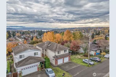 7972 39th Avenue S, Seattle, WA 98118 - Photo 1