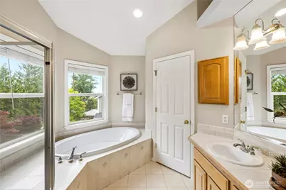 3602 Broadmoor Drive NE, Tacoma, WA 98422 - Photo 29