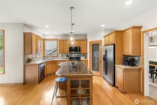 3602 Broadmoor Dr NE, Tacoma, WA 98422 - Photo 9