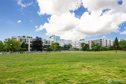 1808 11th Avenue #B, Seattle, WA 98122 - Photo 27