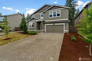 17512 Crossing Dr E, Puyallup, WA 98374 - Photo 33