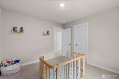 17512 Crossing Drive E, Puyallup, WA 98374 - Photo 21