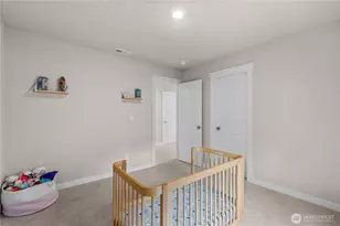 17512 Crossing Dr E, Puyallup, WA 98374 - Photo 21