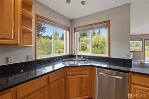 8425 Wayne Ave, Stanwood, WA 98292 - Photo 15