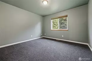 8425 Wayne Ave, Stanwood, WA 98292 - Photo 21