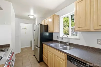 4258 S 158th Street, Tukwila, WA 98188 - Photo 7