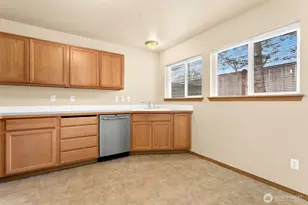 10511 140th St Ct E, Puyallup, WA 98374 - Photo 11